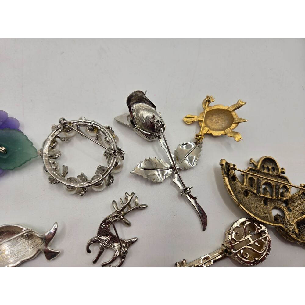 Vintage Mixed Lot of 14 Brooches & Pins Rhinestone Enamel Costume Jewelry - Picture 6 of 12